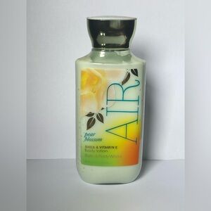 Bath & Body Works Air Pear Blossom Body Lotion